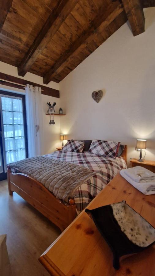 B&B La Salle - Espoire la salle - petite monblanc 1 - Bed and Breakfast La Salle