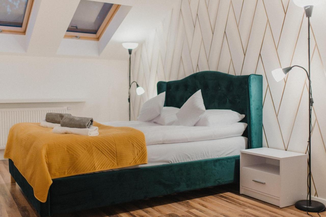 Appartamento con 2 Camere da Letto