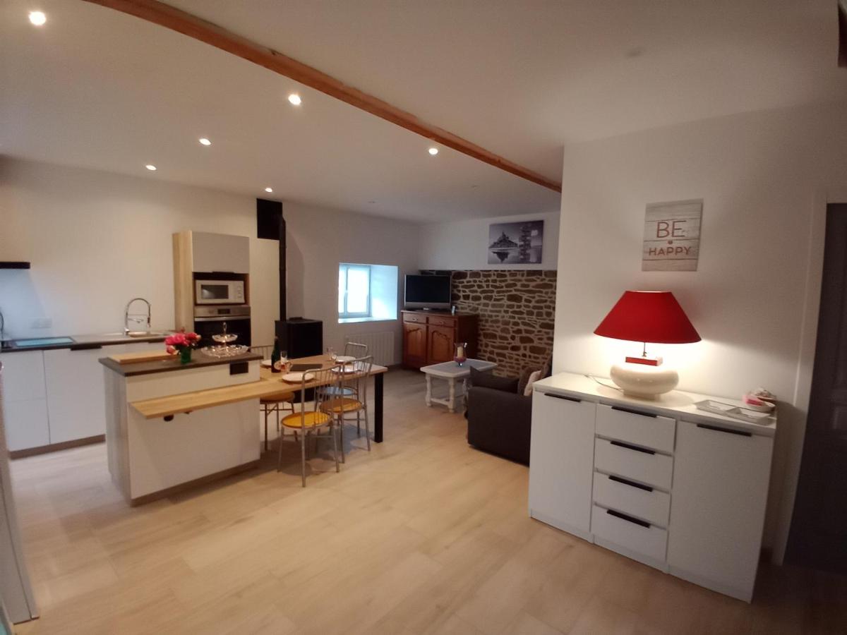 GITE LE MOULIN en Baie du MONT ST MICHEL - Ferienwohnung Bacilly