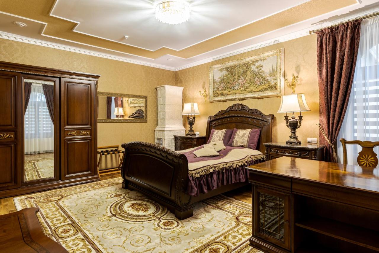 Presidential Suite