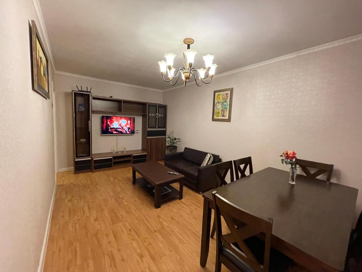 B&B Ulaanbaatar - Two-Bedroom Apartment - Bed and Breakfast Ulaanbaatar