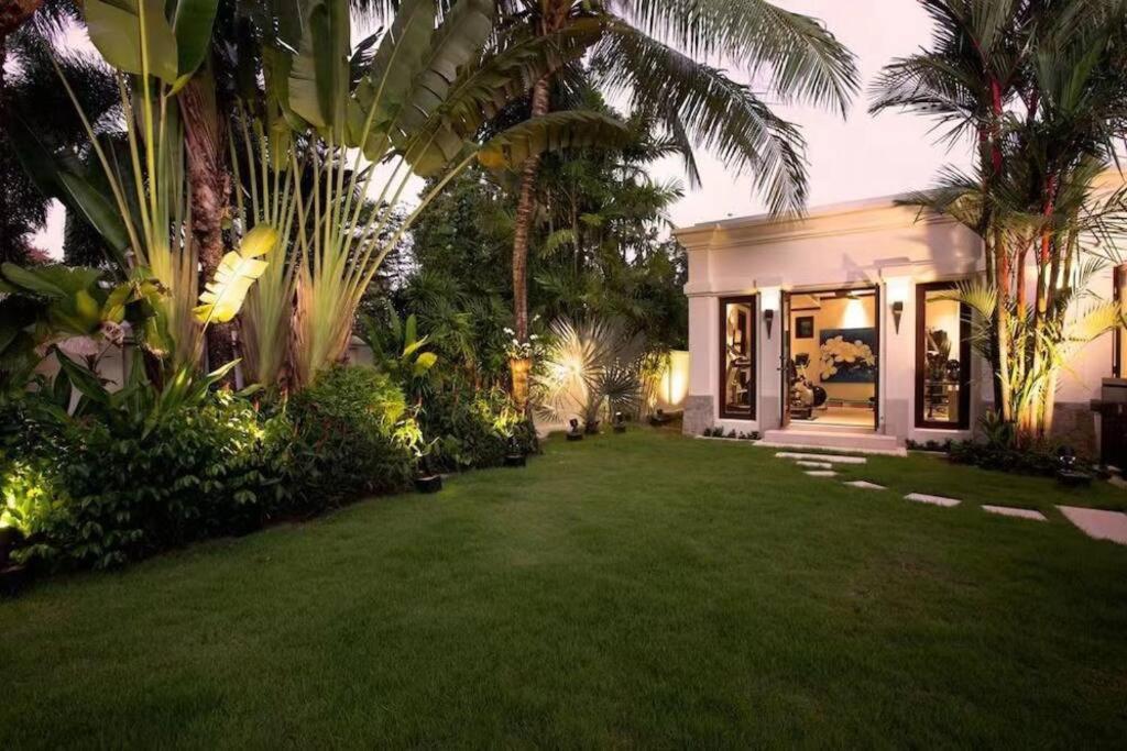 Saitaan,4BR seaside garden pool villa, Laguna area - Chambres d'hôtes Bang Tao Beach