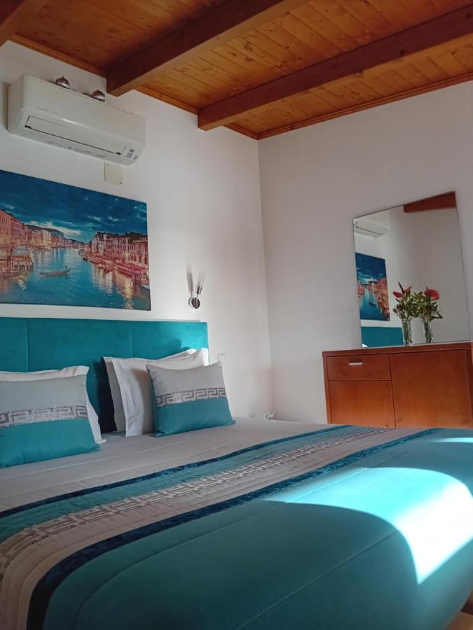 Appartamento con 1 Camera da Letto e Vista Piscina