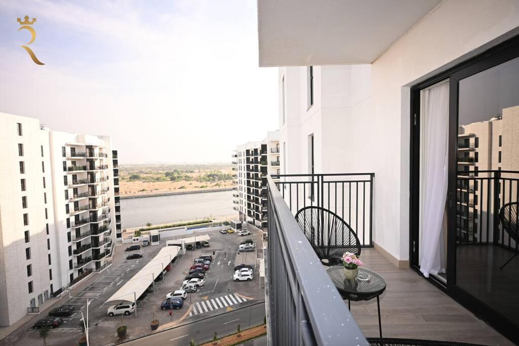 Charming 1BR Getaway Yas Island - B&B