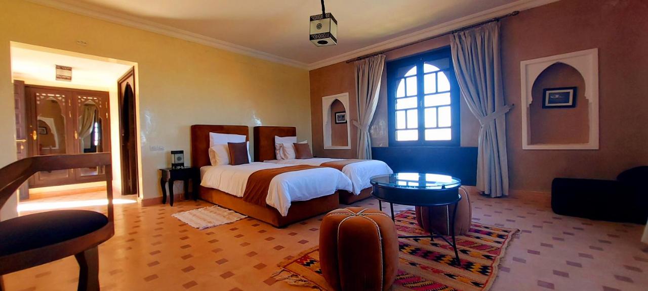 Twin Room with Mountain View