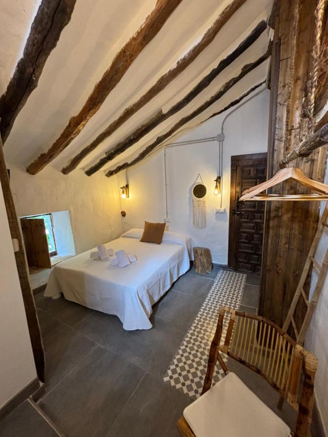 Alojamiento Picual - B&B Iznatoraf