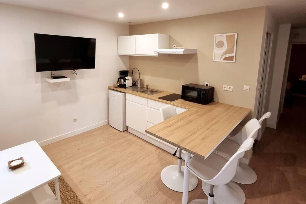 NUIT CALME - Bed and Breakfast