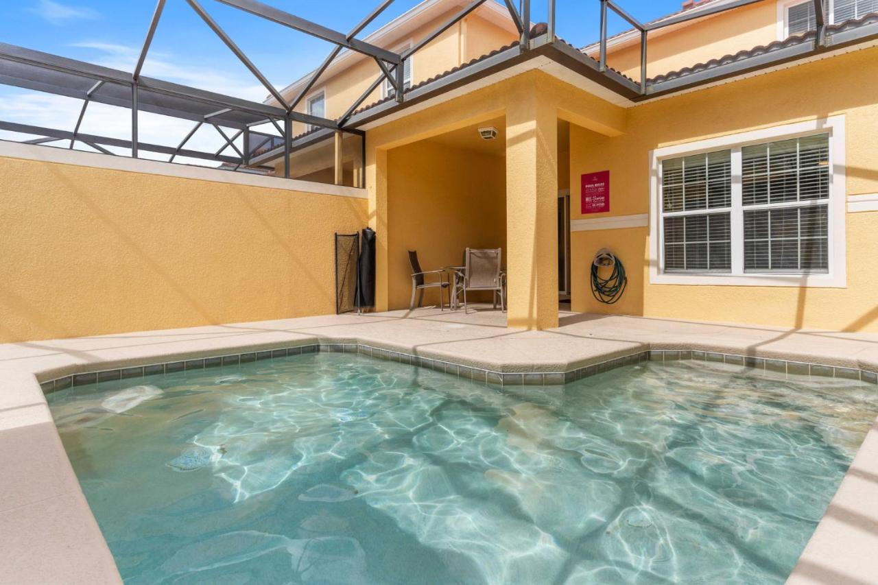 8960 Cat Palm Road - B&B