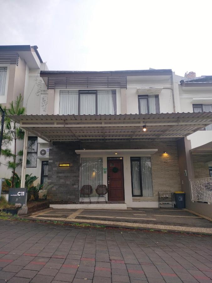 Six-Bedroom House