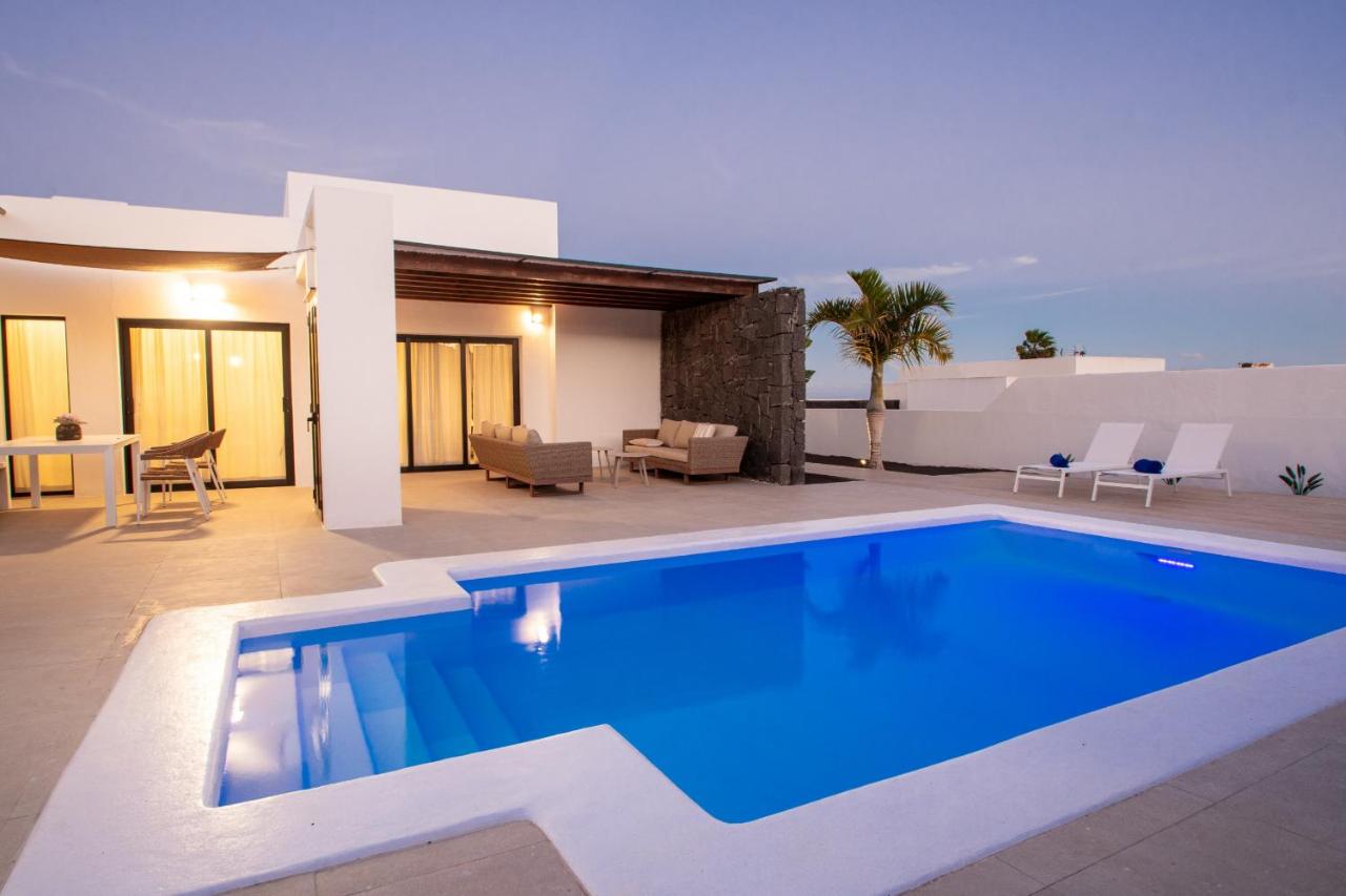 Villa Iris by Villalia - Bed and Breakfast