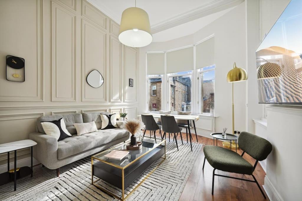 (G3) Grand 2 bed Blythswood Apartment - B&B