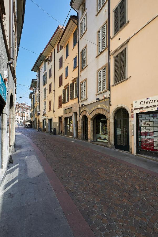Alexander House - Unbeatable Price! - Ferienwohnung