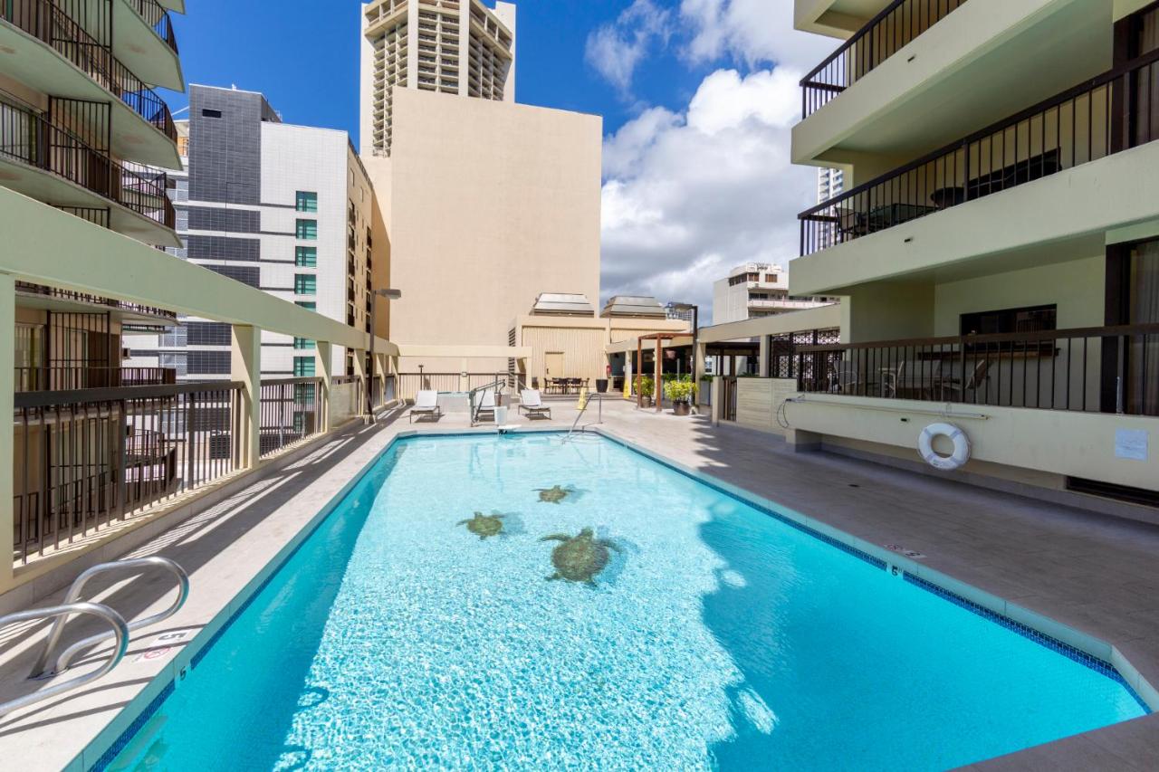 Ocean Front Spectacular Condo - B&B