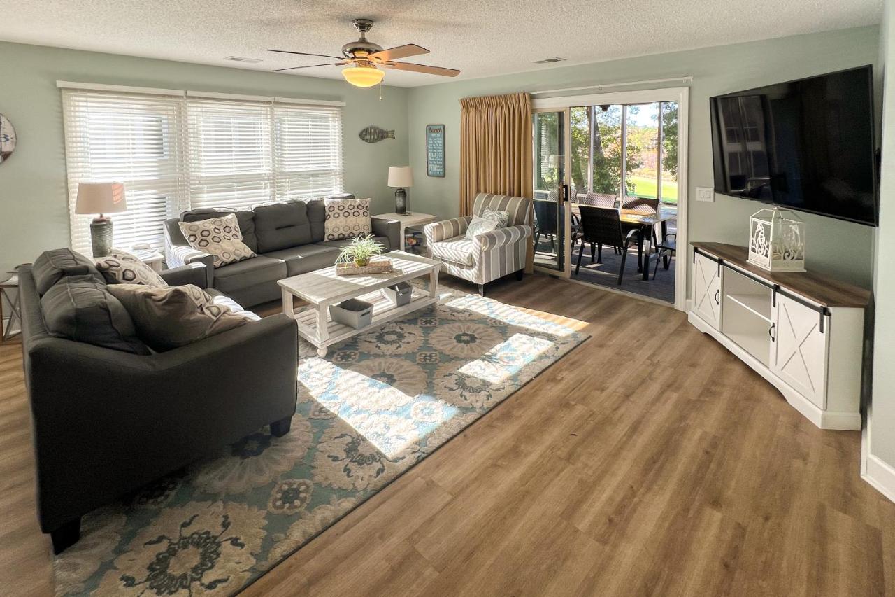Beachside Golf Getaway - B&B