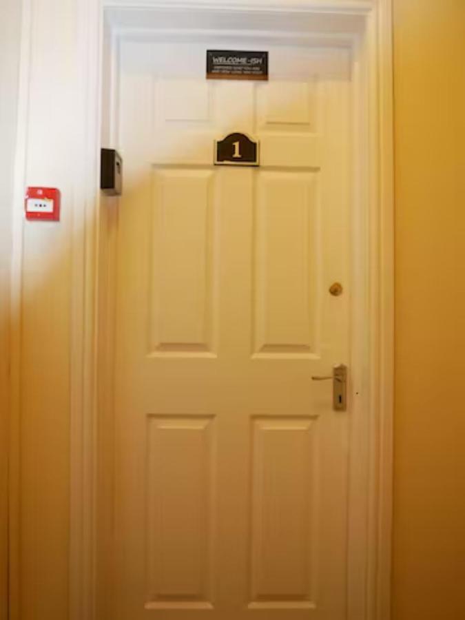 Luxury Living Manchester - B&B