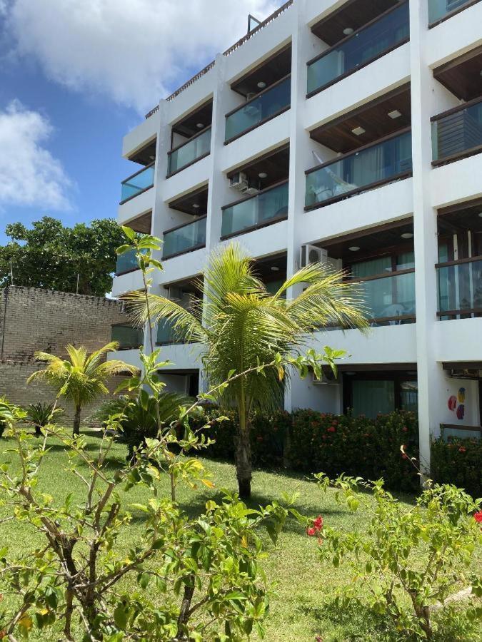 CONDOMÍNIO ARAÇA PRAIA FLAT, apt. (306) - B&B