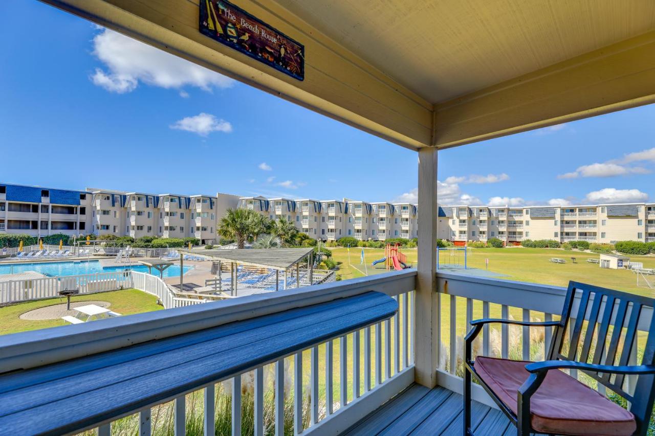 B&B Atlantic Beach - Eclectic Atlantic Beach Condo with Amenity Access! - Bed and Breakfast Atlantic Beach