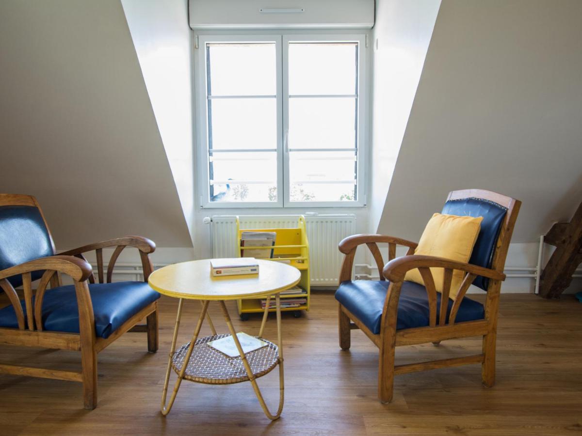 Maison de vacances indépendante avec jardin, BBQ, ping-pong et petite piscine, adaptée pour enfants - FR-1-410-134 - Chambres d'hôtes Ruillé-sur-Loir
