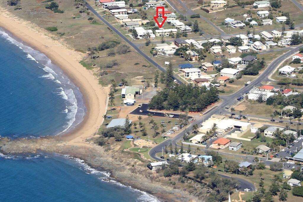 B&B Emu Park - Emu Park Beach Front Apartment - Bed and Breakfast Emu Park