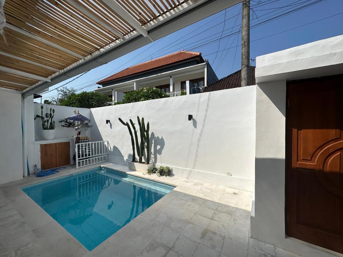 Villa Harmony Berawa - B&B
