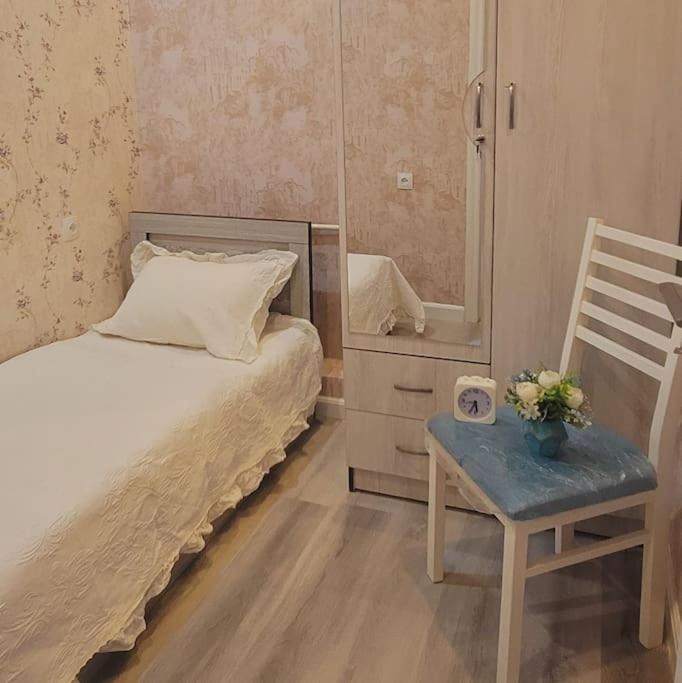 Cozy New Apartment in a Quite Neighborhood - B&B