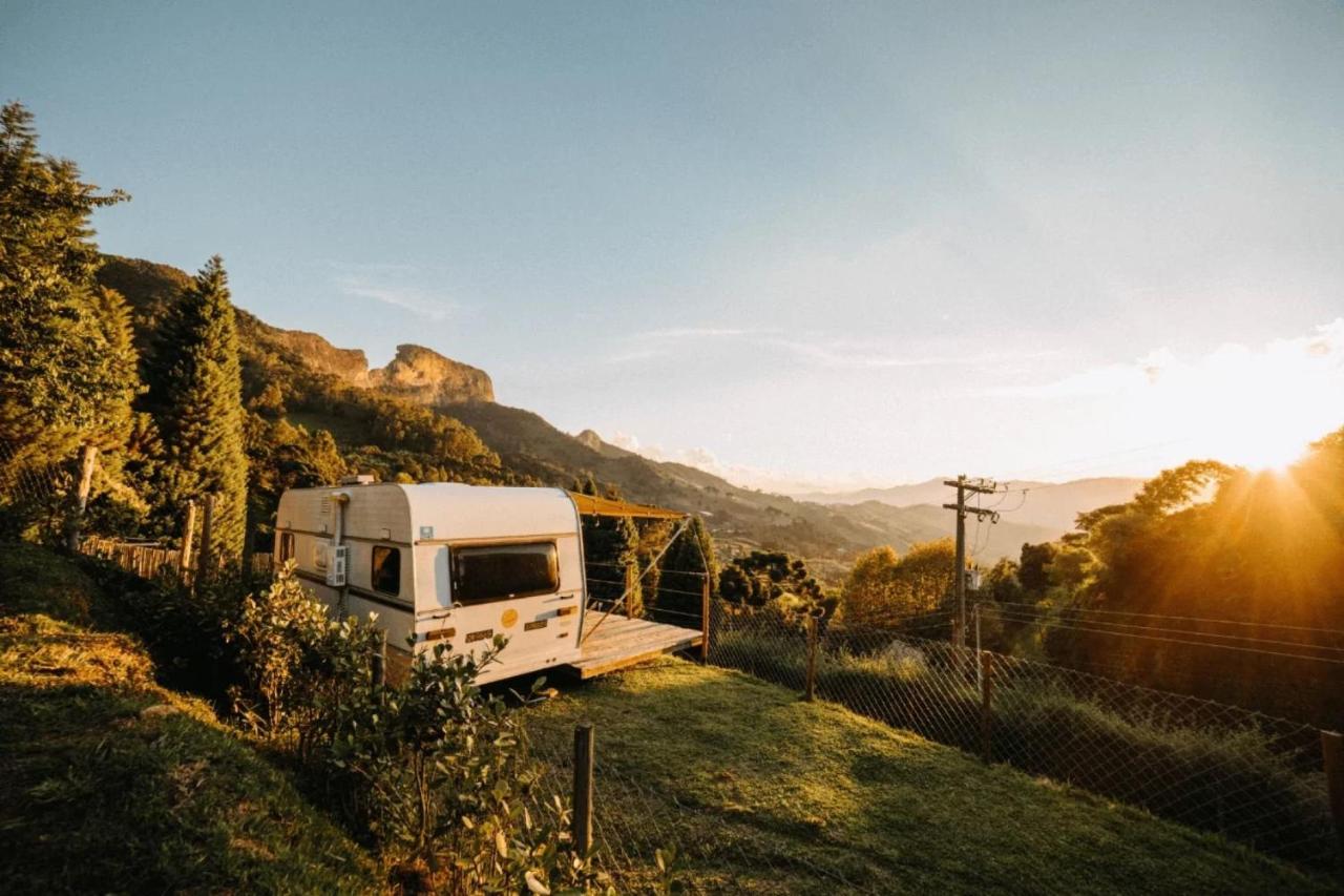 Trailer Capivara - B&B São Bento do Sapucaí
