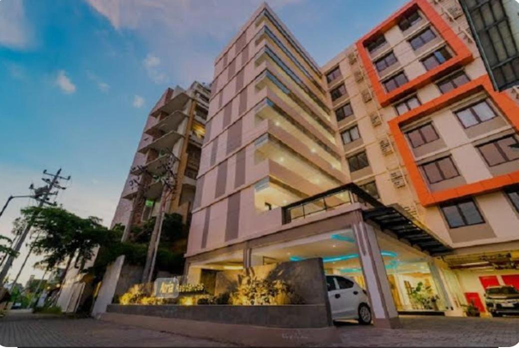 Yukari Seturan Yogyakarta at Altuz Apartment - B&B Seturan