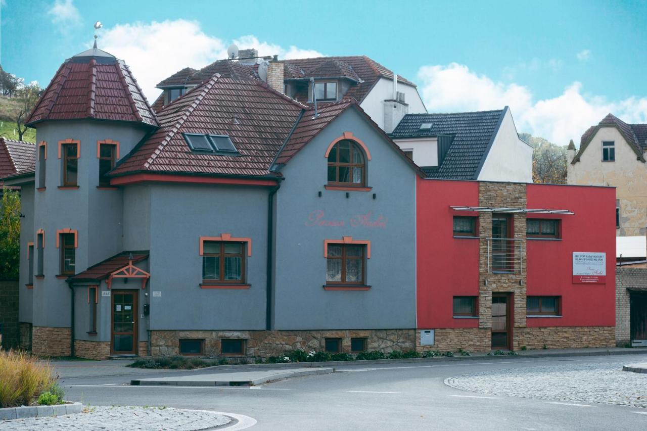 B&B Luhacovice - Penzion Anebel - Bed and Breakfast Luhacovice