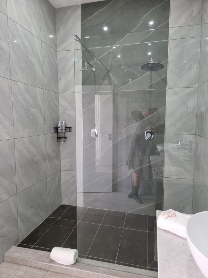 Deluxe Double or Twin Room with Garden View