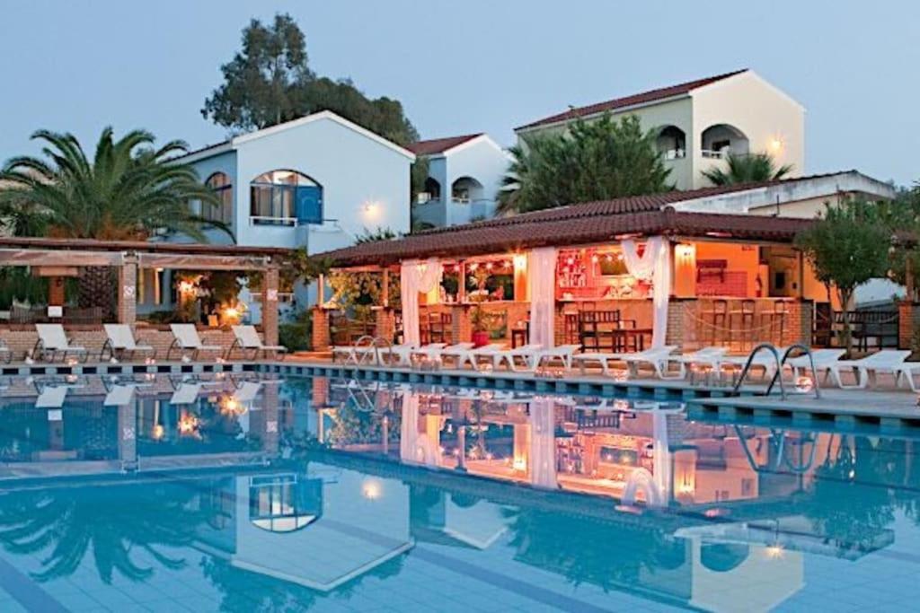 Cento Blu Villa - B&B Govino