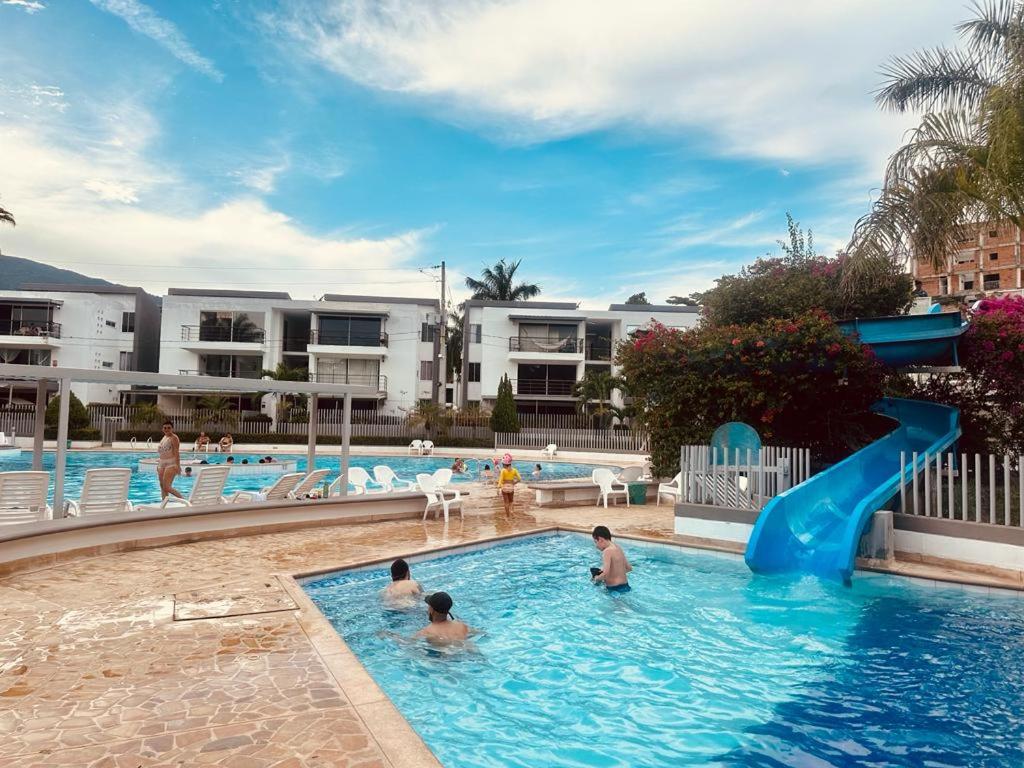 Apartasol Ciudadela Santa Fé - B&B