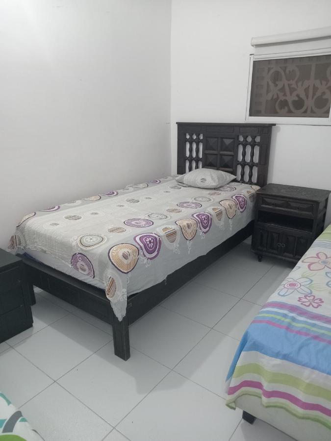 Single Bed in Mixed Dormitory Room