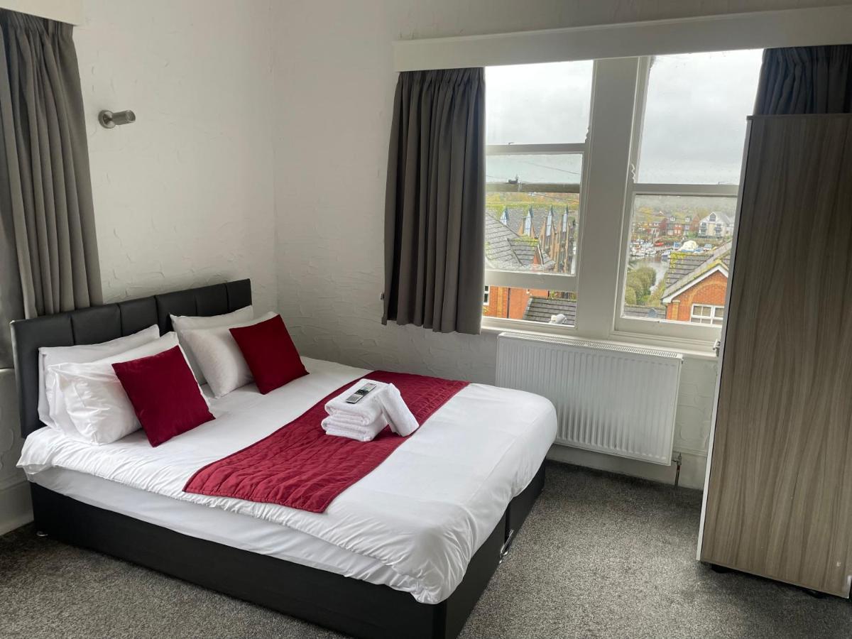 River side rooms - Bed and Breakfast Southampton