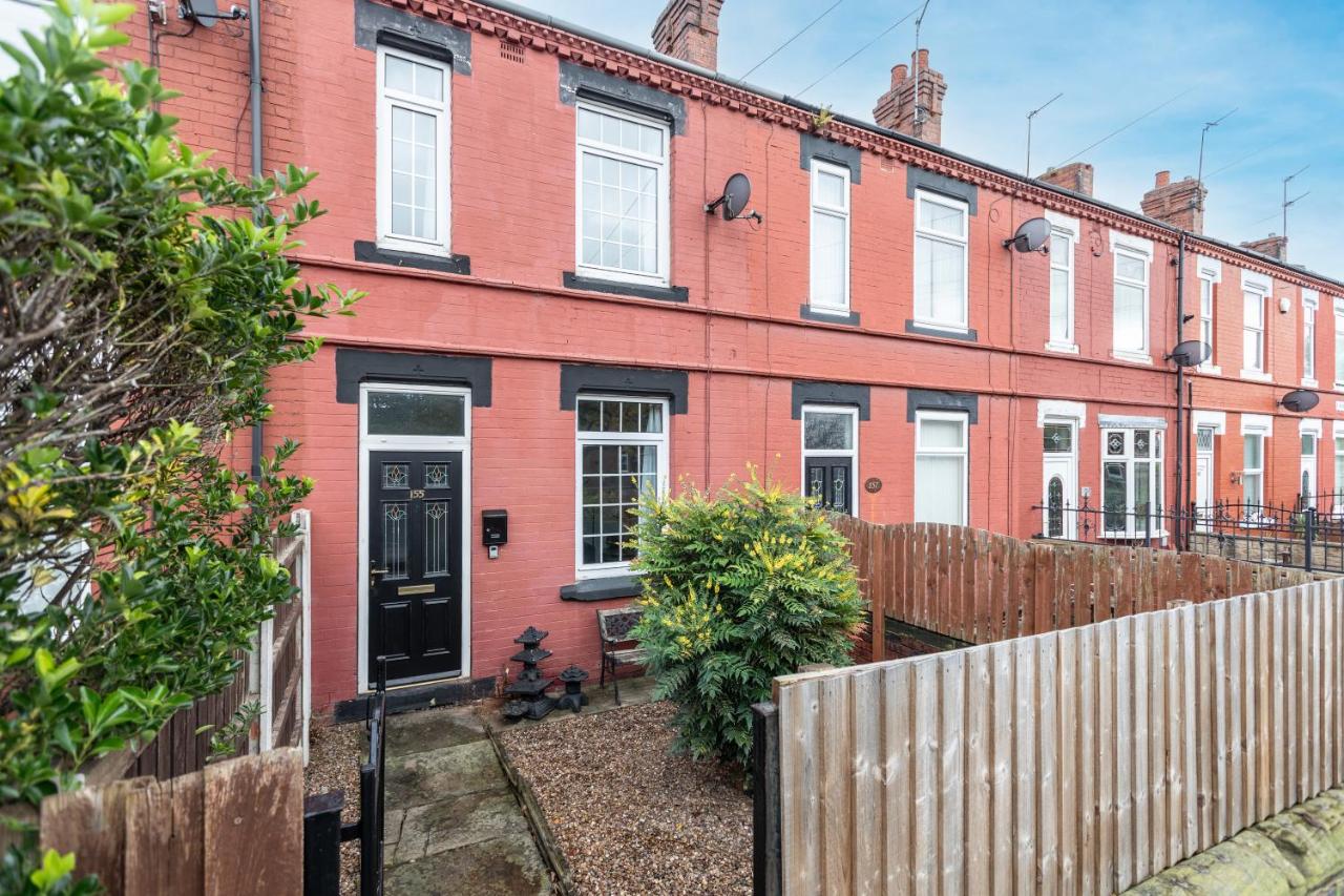 Spacious three bedroom property! - B&B