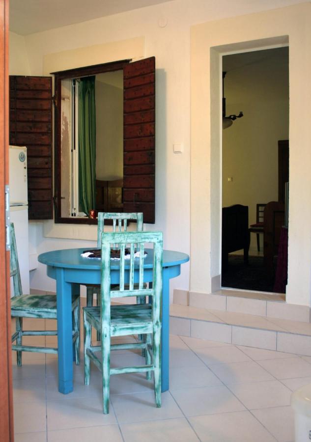 Hill House Marija - Bed and Breakfast Komiža