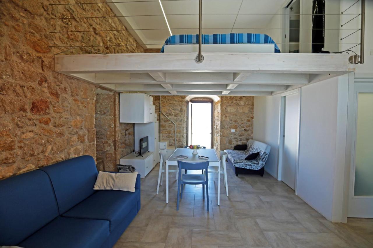 Dimora storica Torre Scalambri - Bed and Breakfast Punta Secca