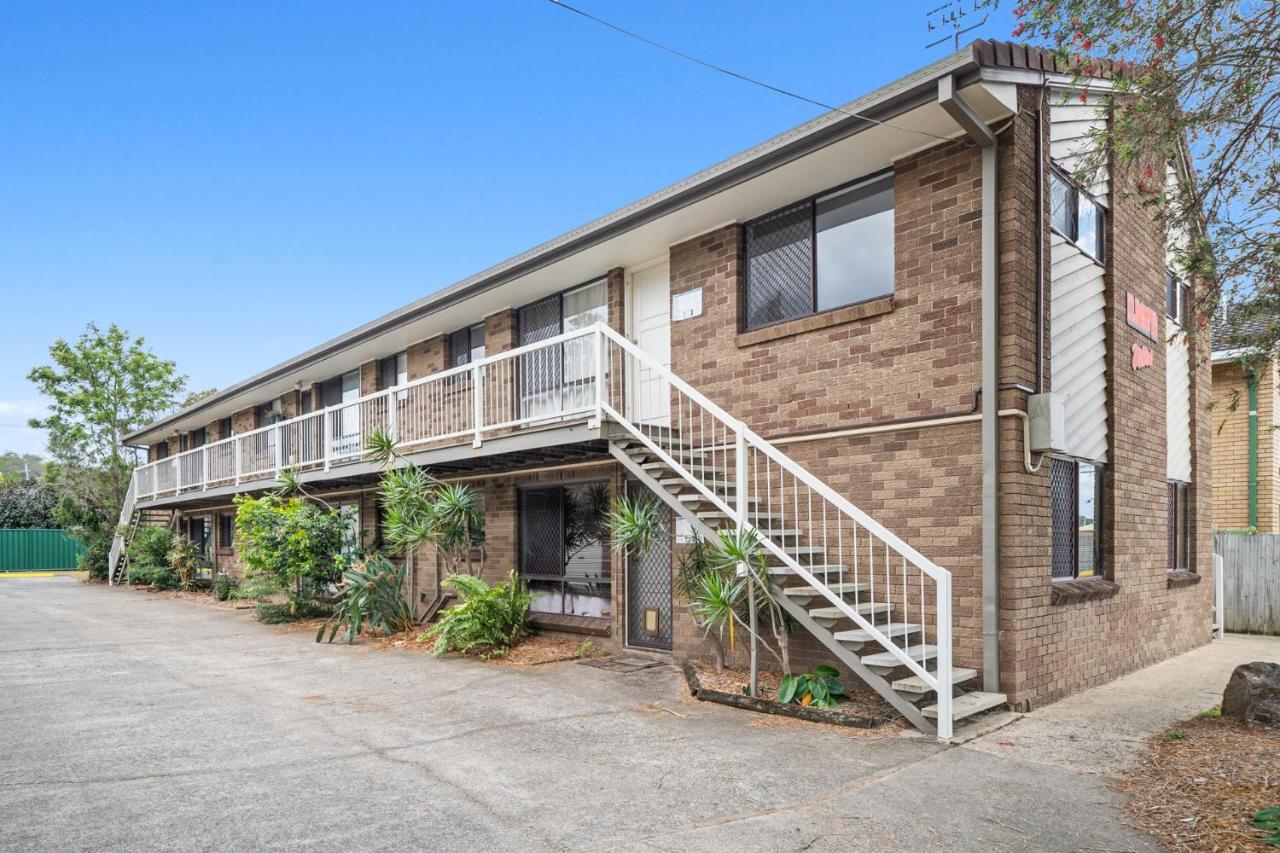 2 Bedroom Apartment between Brisbane & Gold Coast - Chambres d’hôtes