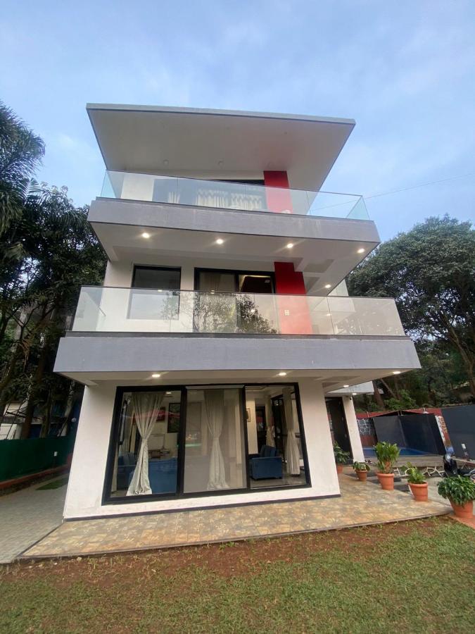 West Valley Villa , Casa Raywood - B&B Lonavla