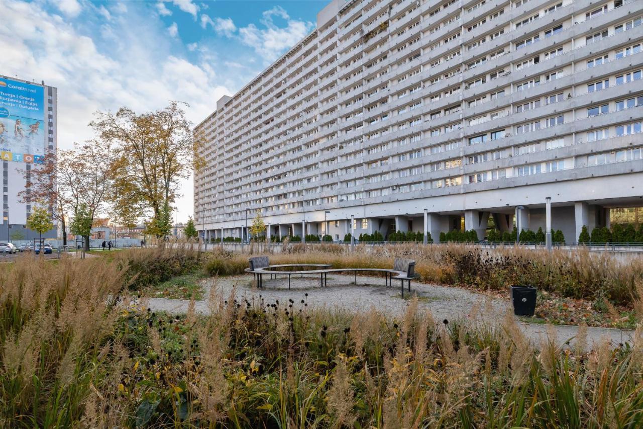 Korfantego Stylish Apartment with City View Spodek Katowice by Noclegi Renters - B&B