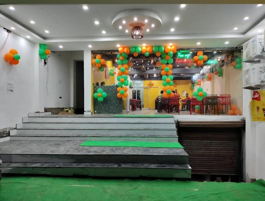 B&B Deoghar - HOTEL SATYENDRA - Bed and Breakfast Deoghar