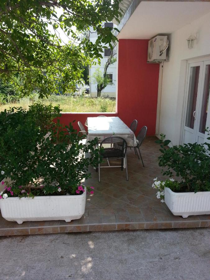 Appartamento con 2 Camere da Letto