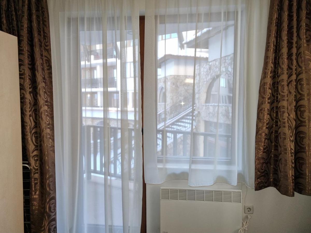 апартаменти Уют Гранд Манастира - Ferienwohnung
