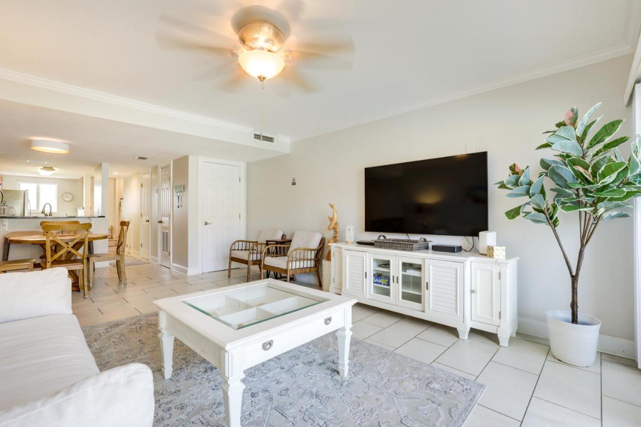 St Augustine Poolside Oasis with Private Patio! - B&B