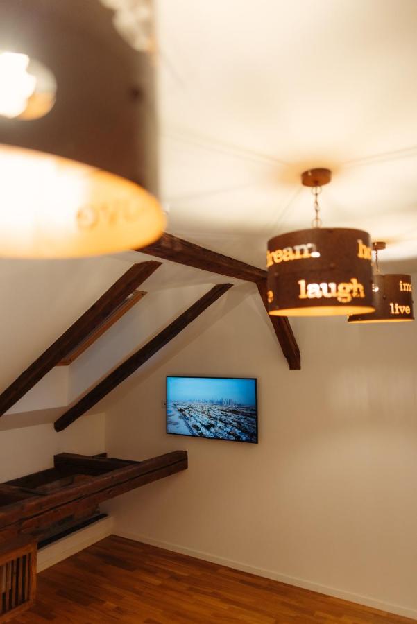 Superior Studio