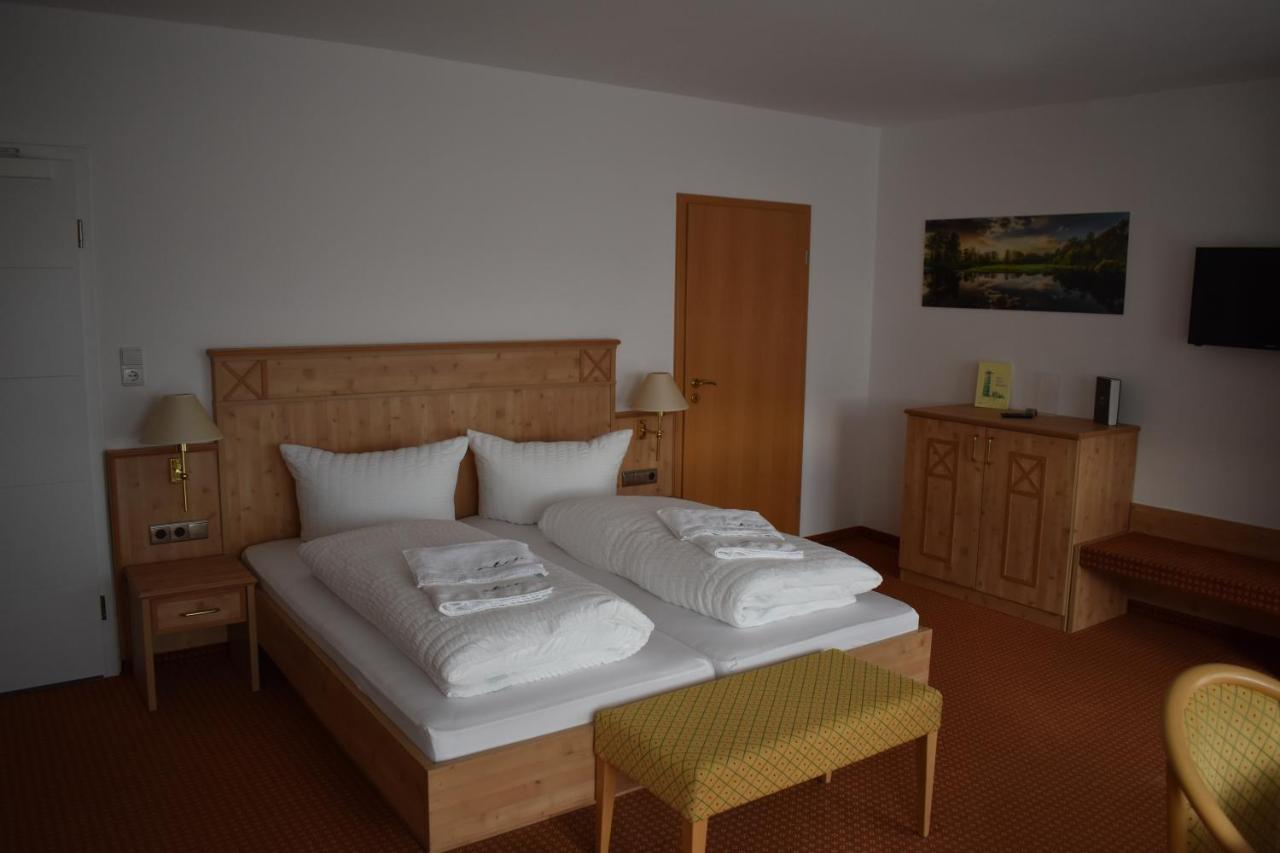 Dreibettzimmer mit Balkon