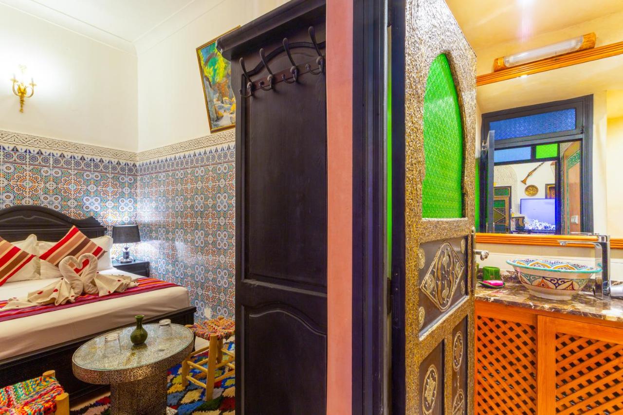 Double Room with Private External Bathroom