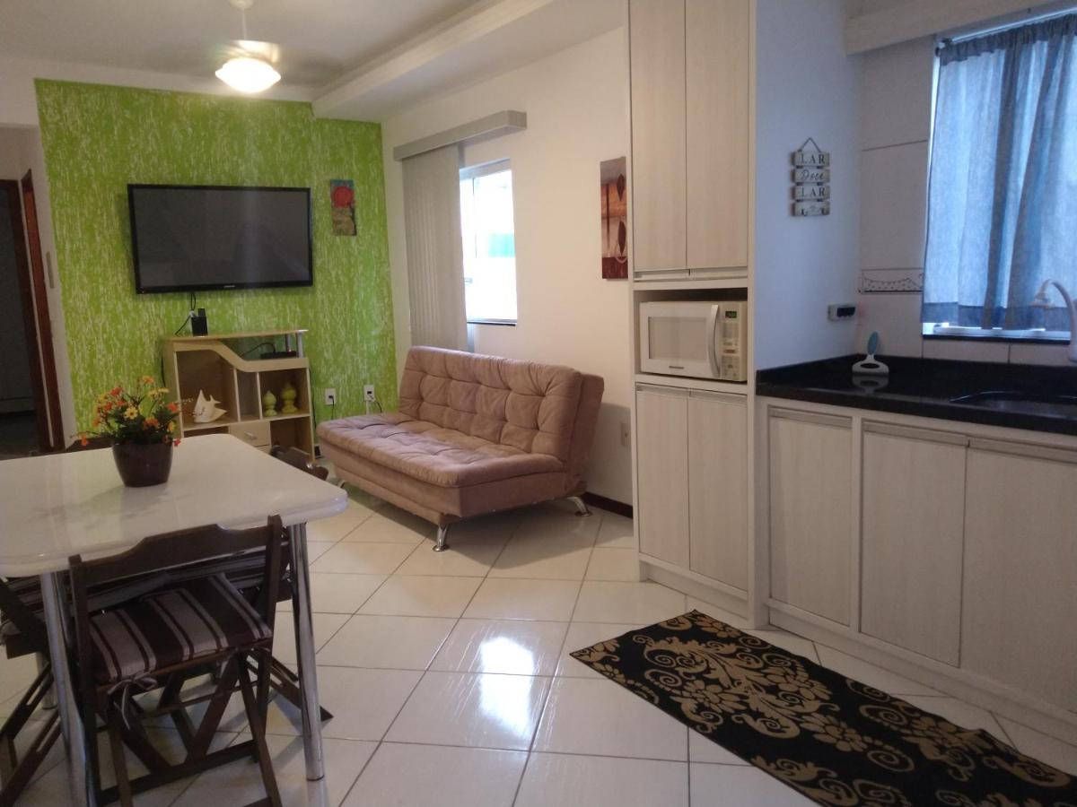 Ótimo Apartamento na Praia dos Ingleses Gaivotas 70m do Mar - B&B Florianópolis