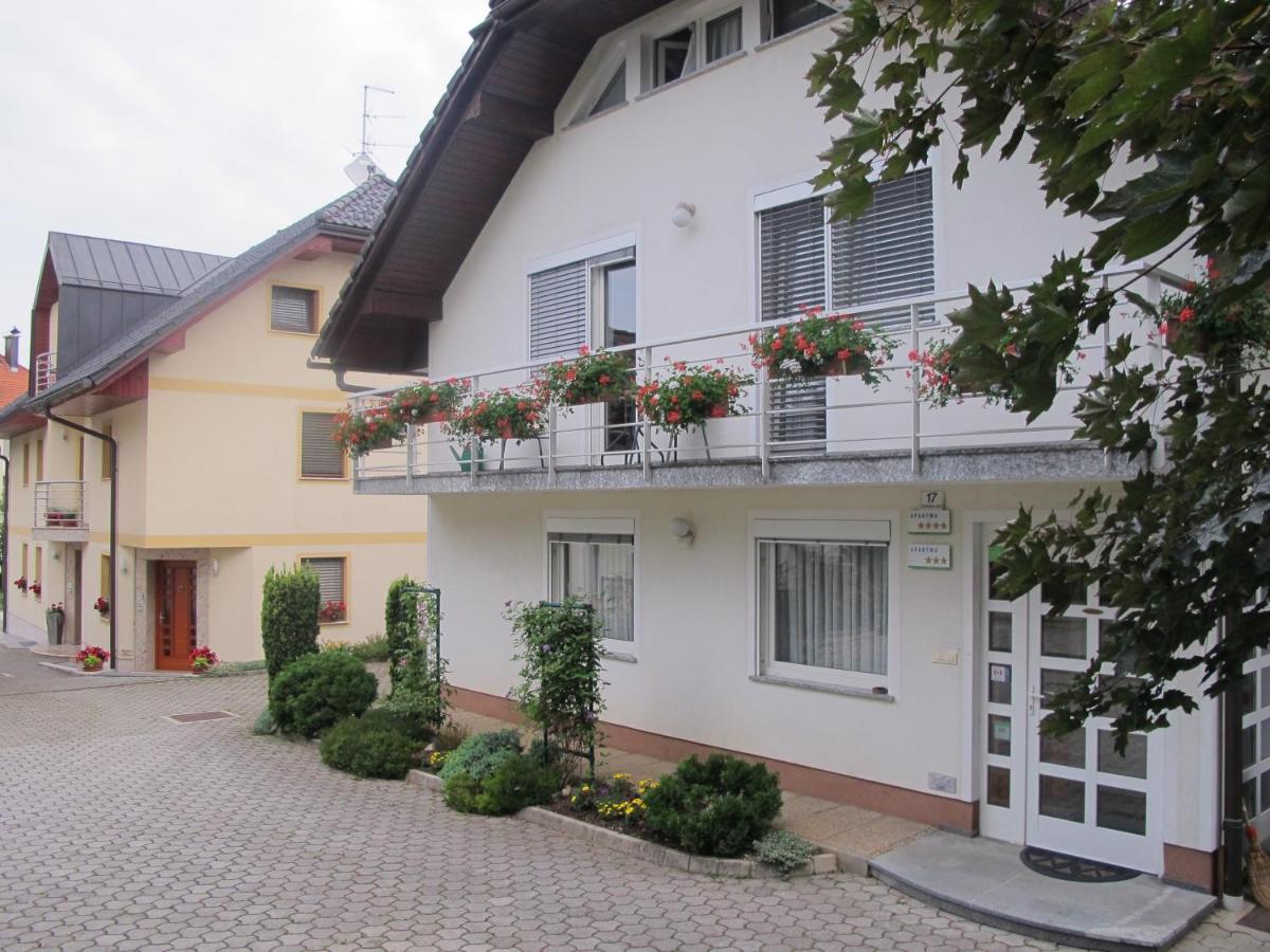 B&B Novo mesto - Apartment Sobe Ravbar - Bed and Breakfast Novo mesto