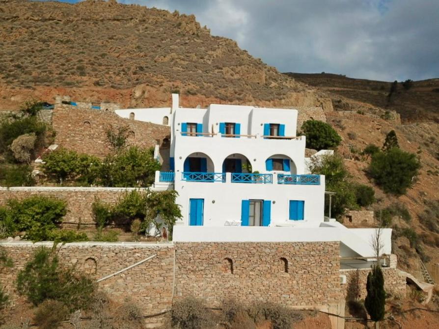 Theoreion - B&B