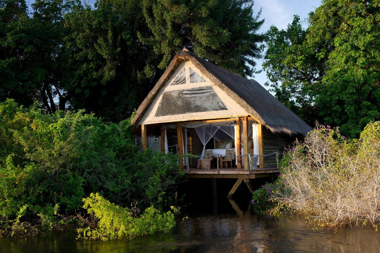 Sindabezi Island Camp - B&B